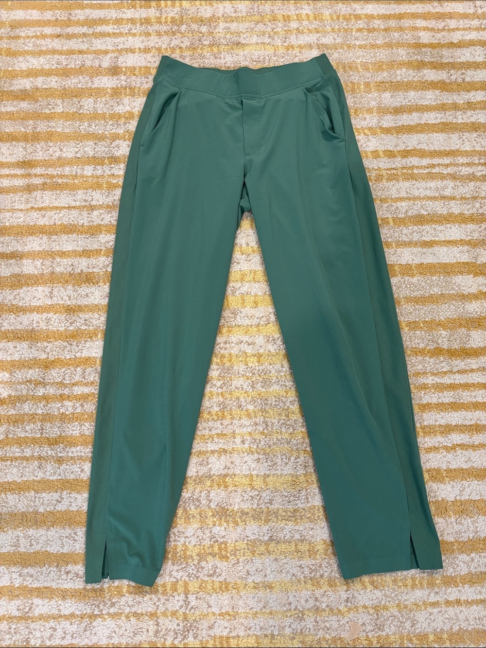 Athleta Brooklyn Ankle Pant Women’s Green Pocket zip stretch Pants